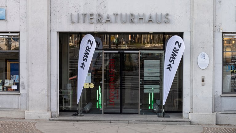 Der SWR2 True Crime Podcast "Sprechen wir über Mord?! live im Stuttgarter Literaturhaus (Foto: SWR, Patricia Neligan)
