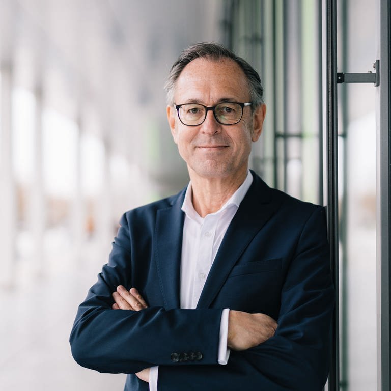 Prof. Dr. Andreas Zick, Direktor des Instituts für interdisziplinäre Konflikt- und Gewaltforschung IKG der Universität Bielefeld (Foto: IMAGO, Universität Bielefeld)