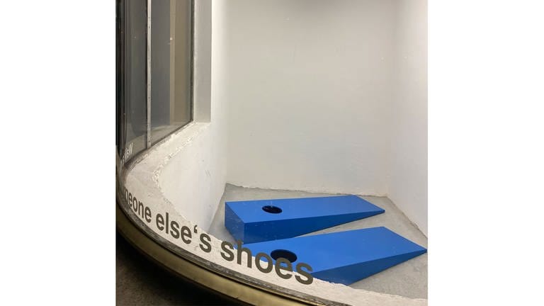 Walk a mile in someone else's shoes, 2022 (Foto: Johanna Trede)