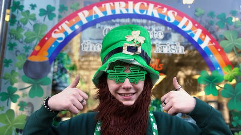 Impressionen aus aller Welt vom Saint Patrick's Day (Foto: dpa Bildfunk, dpa/PA Wire | Brian Lawless)