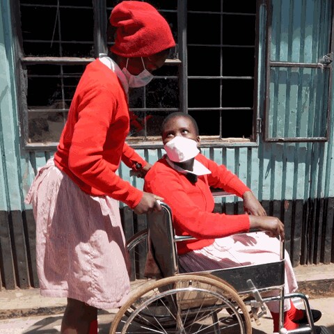 Mildred ist 13 Jahre alt und lebt in Nairobi  (Foto: Pressestelle, Daniel Sager)