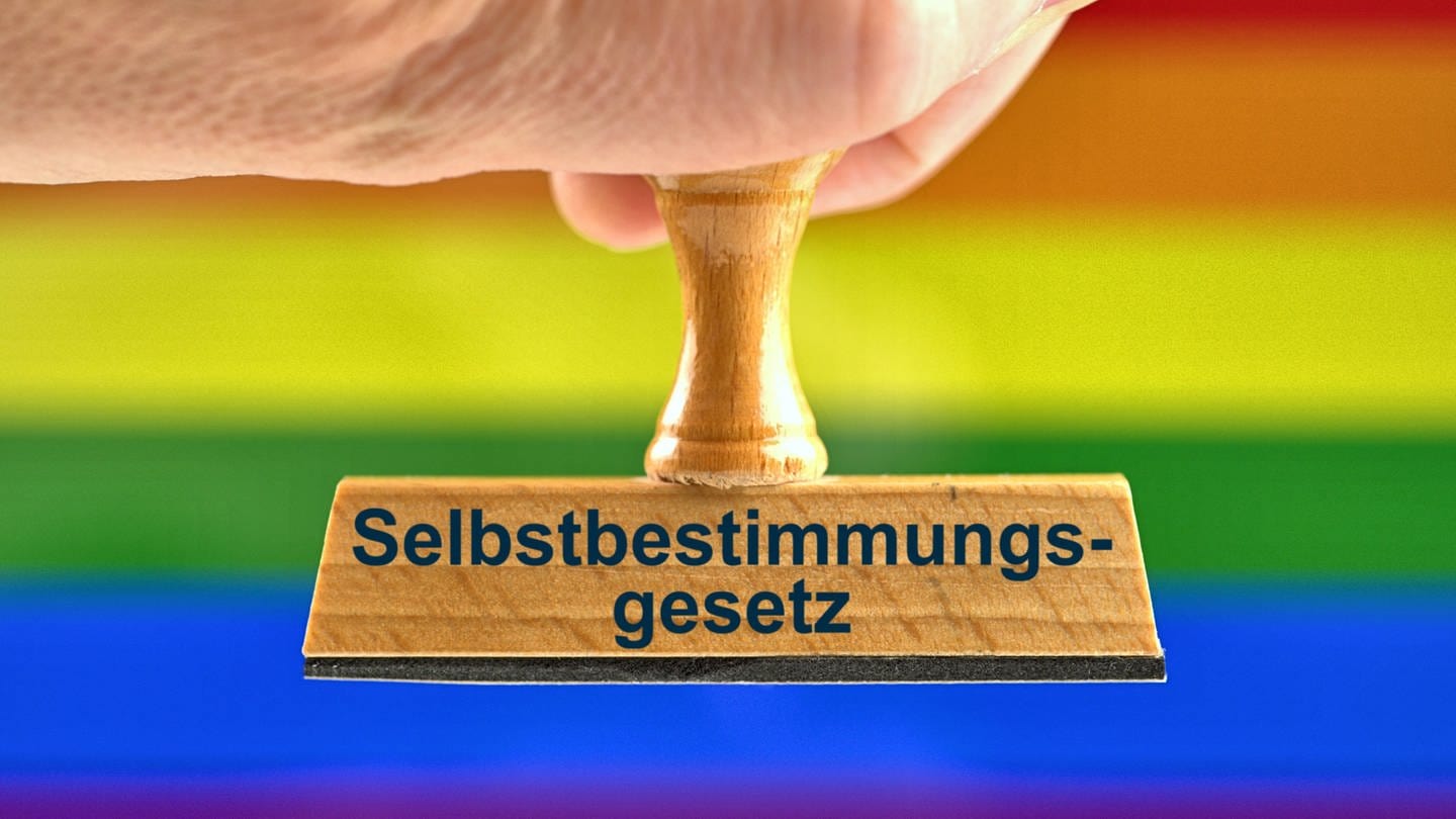 Selbstbestimmungsgesetz (Foto: picture-alliance / Reportdienste, picture alliance / SULUPRESS.DE | Torsten Sukrow/SULUPRESS.DE)