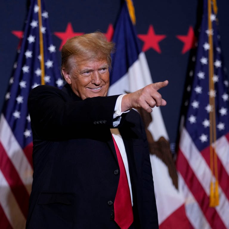 Donald Trump im Wahlkampf (Foto: dpa Bildfunk, picture alliance/dpa/AP | Charlie Neibergall)