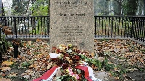 Grab von Heinrich von Kleist am Berliner Wannsee (Foto: picture-alliance / dpa, picture-alliance / dpa - Tilman Vogler)