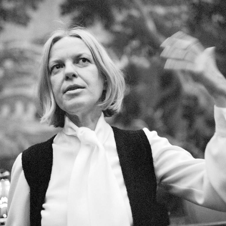 Ingeborg Bachmann bei der Verleihung des Wildganspreises 1972