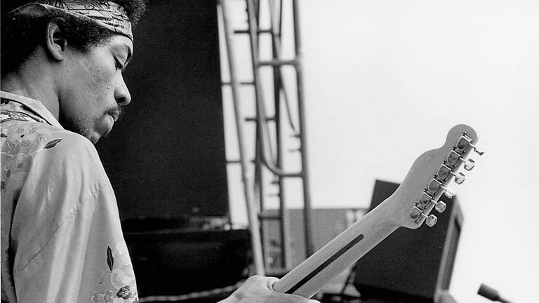 Zum 50. Todestag von Jimi Hendrix: Ein Revoluzzer an der Gitarre (Foto: IMAGO, ZUMA press)