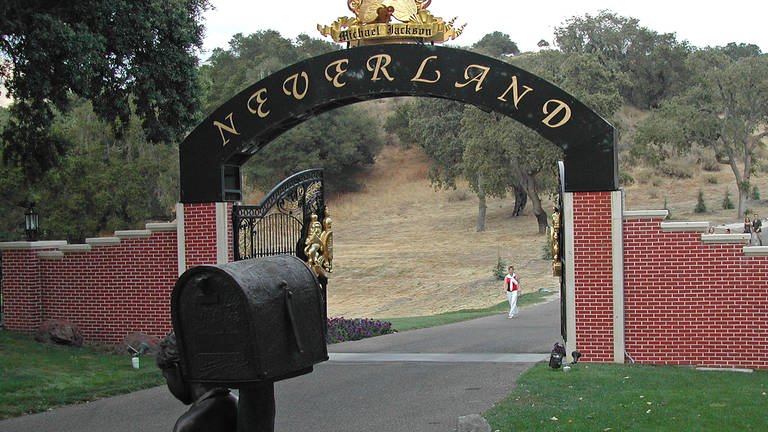 Die Neverland-Ranch (Foto: picture-alliance / Reportdienste, picture-alliance/ dpa)