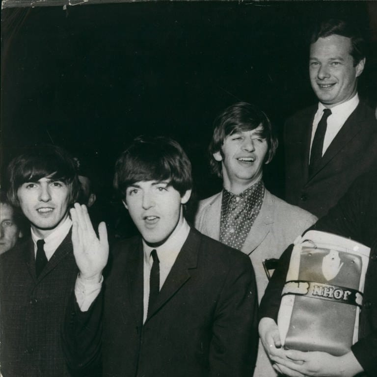 Brian Epstein und die Beatles (Foto: IMAGO, imago images/ZUMA/Keystone)