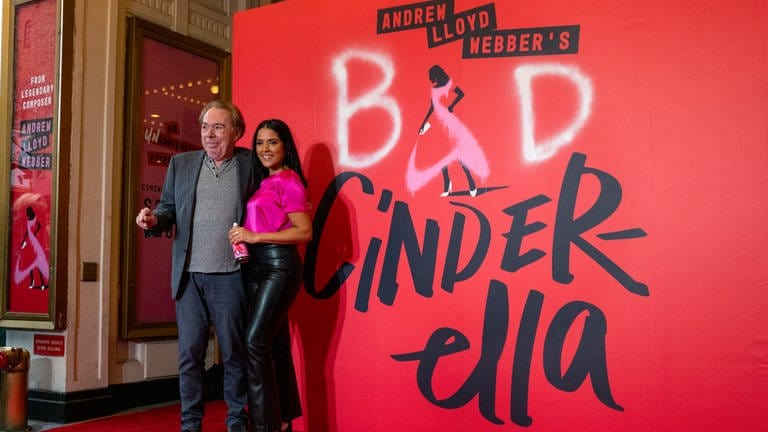 Andrew Lloyd Webber und Hauptdarstellerin Linedy Genao promoten „Bad Cinderella“ (Foto: picture-alliance / Reportdienste, picture alliance / ASSOCIATED PRESS | Craig Ruttle)