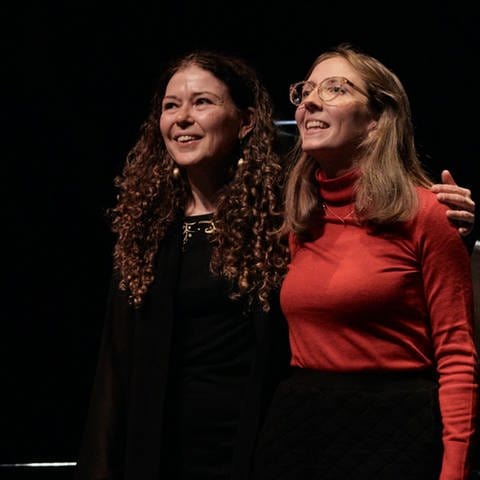 Die Pianistin Sylvie Courvoisier und die Gitarristin Mary Halvorson beim Jazzfest Berlin 2023 (Foto: Fabian Schell)