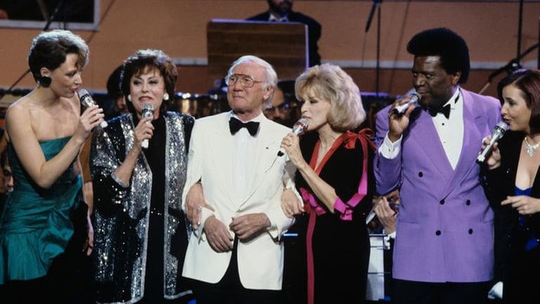 Erwin Lehn mit Caterina Valente, Bibi Johns und Roberto Blanco beim 40jährigen Bandjubiläum 1991