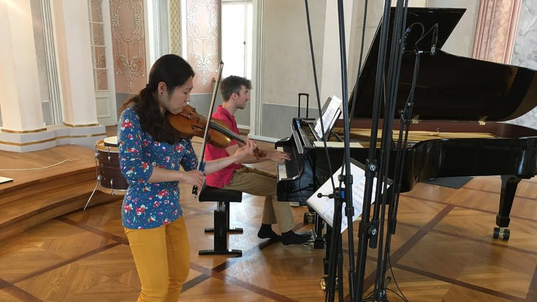 Tianwa Yang und Nicholas Rimmer spielen Ravel und Antheil