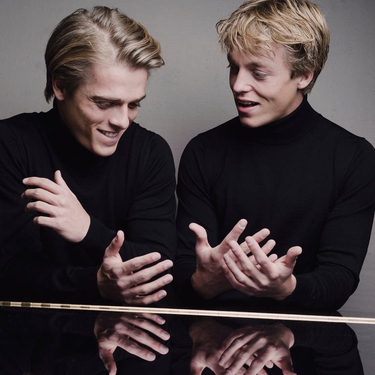 Die Pianisten-Brüder Lucas und Arthur Jussen (Foto: Pressestelle, Marco Borggreve)