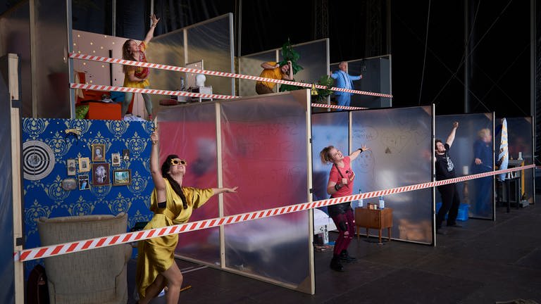 Inszenierung aus der Oper Stuttgart auf dem Kultur-Wasen. (Foto: Pressestelle, Matthias Baus)