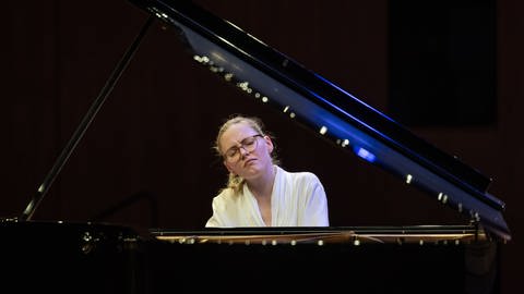 Johanna Summer beim Klavierfestival in Luzern (Foto: Pressestelle, © Patrick Hürlimann/Lucerne Festival)