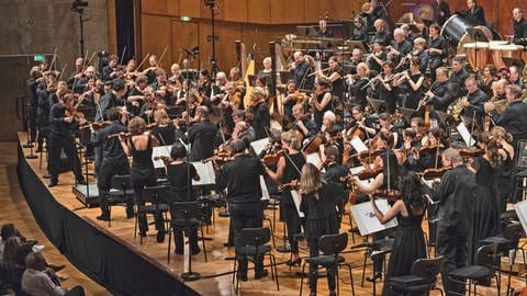SWR Symphonieorchester unter der Leitung von Teodor Currentzis (Foto: SWR, Alexander Kluge)