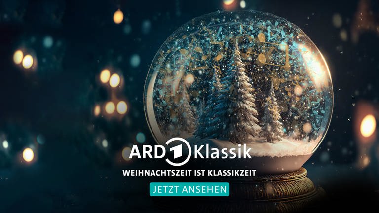 Schneekugel und Weihnachtslichter im Hintergrund. Schrift: ARD Klassik - Weihnachtszeit ist Klassikzeit (Foto: Adobe Stock)