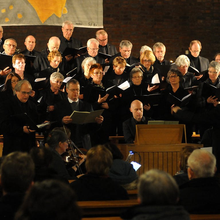 Der Kirchenchor St. Albertus Magnus singt die Markuspassion von Reinhard Keiser (Foto: IMAGO, Funke Foto Service)