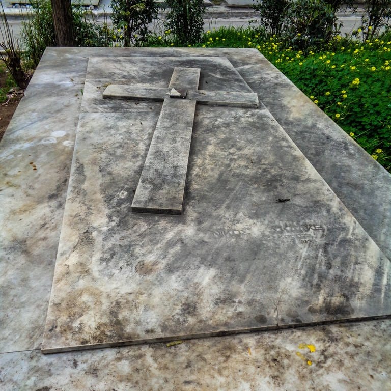Grab von Nikos Skalkottas