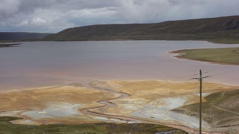 Verpestung der Gletscherseen (Foto: SWR, Thomas Kruchem -)