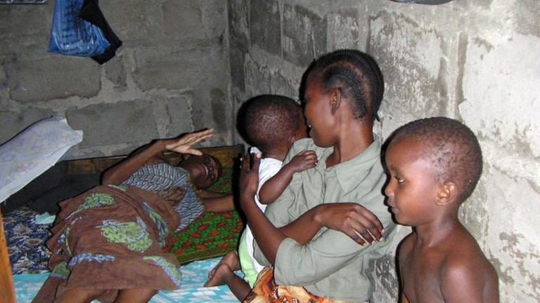 Die WHO unternimmt nur wenig gegen die  Verbreitung von Tuberkulose, wie hier in Tansania (Foto: SWR, SWR - Autor: Thomas Kruchem)