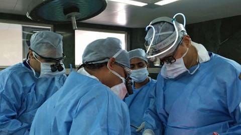 Operation im Krankenhaus Narayana Health in Bangalore (Foto: SWR, SWR - Nina Marie Bust-Bartels)