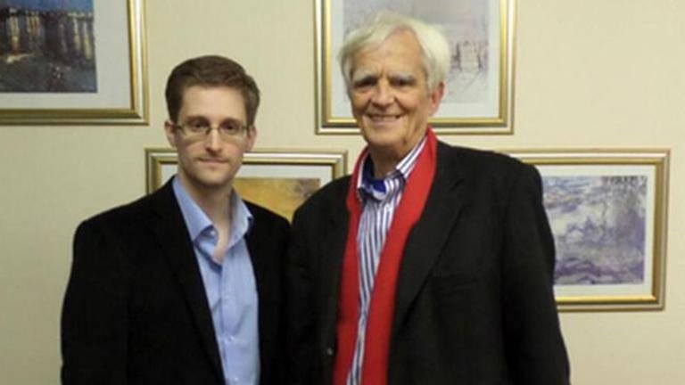 Edward Snowden mit Christian Ströbele in Moskau (Foto: tagesschau.de, tagesschau.de -)