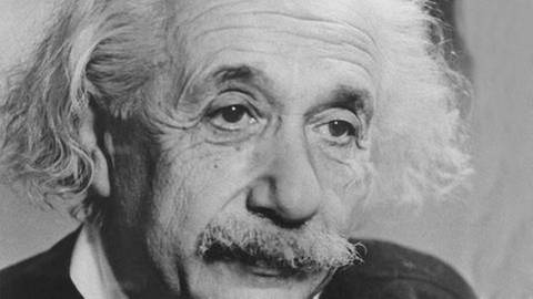 Albert Einstein, aus Deutschland stammender Physiker und Begründer der Relativitätstheorie, aufgenommen 1946 (Foto: picture-alliance / dpa, picture-alliance / dpa -)
