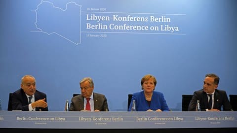 Bei der Libyen-Konferenz in Berlin am 19.1.2020: Der Leiter der United Nations Support Mission in Libya Ghassan Salame; der UN-Generalsekretär Antonio Guterres, die deutsche Bundeskanzlerin Angela Merkel (CDU) und der deutsche Außenminister Heiko Maas (SPD).