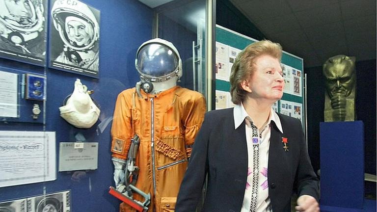 Kosmonautin Walentina Tereschkowa wird 80 Jahre alt (Foto: picture-alliance / dpa, picture-alliance / dpa - EPA/SERGEI CHIRIKOV)