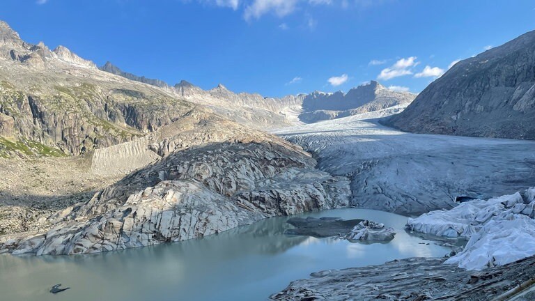 Der Rhonegletscher am 10. August 2022 (Foto: SWR, Kathrin Hondl / ARD Studio Genf)