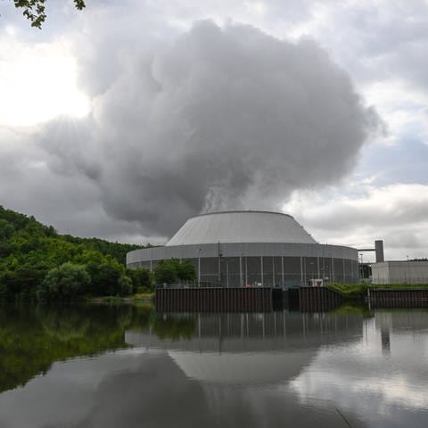 Das Kernkraftwerk Neckarwestheim in Neckarwestheim in Baden-Württemberg. Es wurde am am 15. April 2023 abgeschaltet.