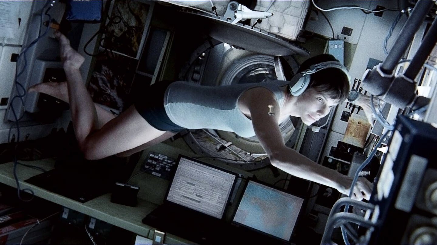Sandra Bullock im Film Gravity (Foto: IMAGO, IMAGO / Mary Evans)