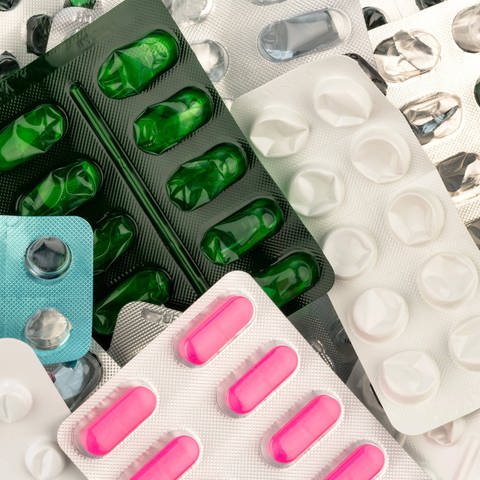 Tabletten in Blisterpackung (Foto: IMAGO, IMAGO / blickwinkel)