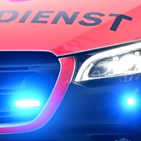 Rettungswagen, Notarzt, Blaulicht am 05.07.2023 in Muenchen.