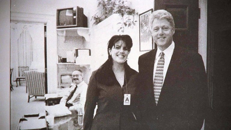 Monica Lewinsky (USA) und US-Präsident Bill Clinton 1995 in Washington D.C.