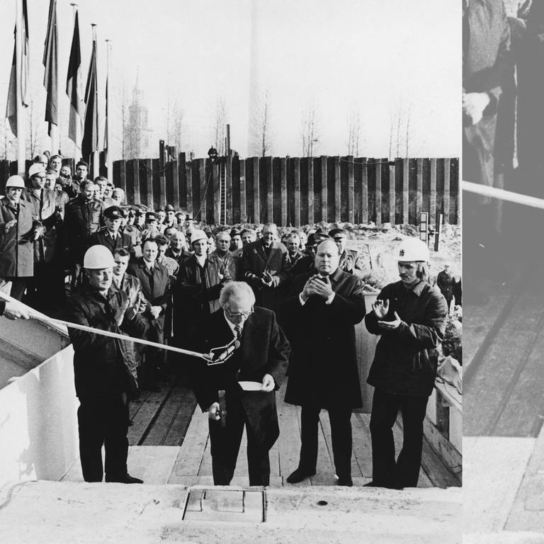 Grundsteinlegung für den Palast der Republik am 2. November 1973: Der Erste Sekretär des ZK der SED, Erich Honecker (Mitte), führt die drei traditionellen Hammerschläge aus (Foto: picture-alliance / Reportdienste, picture-alliance / akg-images | akg-images)
