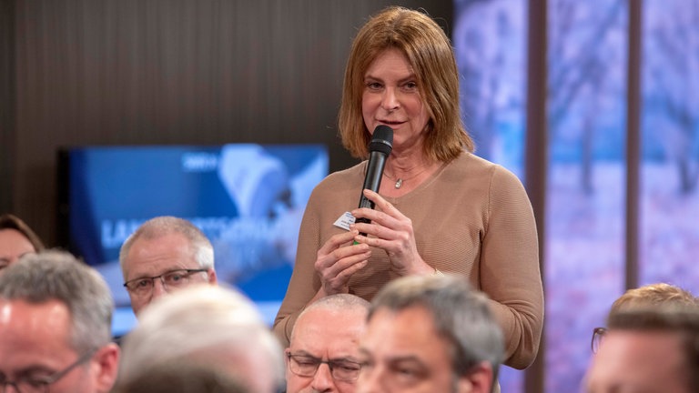 Prof. Dr. Ulrike Berger-Kögler, Dekanin Fakultät Agrarwirtschaft, Volkswirtschaft und Management der Hochschule für Wirtschaft und Umwelt Nürtingen-Geislingen (Foto: SWR, Thorsten Hein)