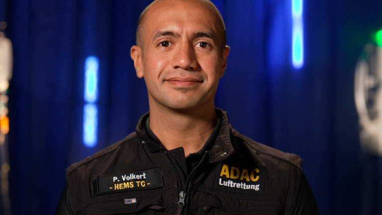 Philipp Volkert, Notfallsanitäter der Luftrettungsstation des ADAC-Rettungshubschraubers Christoph 5