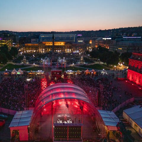 Sommerliche Abendstimmung beim SWR Sommerfestival 2023 in Stuttgart (Foto: SWR, Markus Palmer)