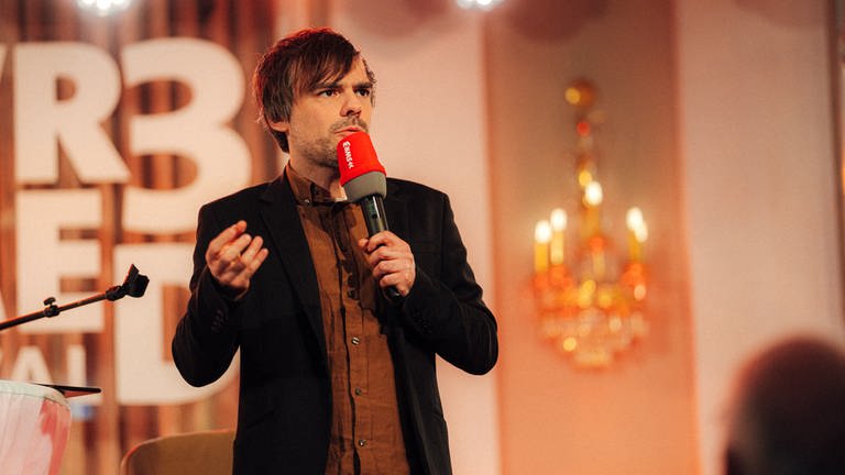 Sebastian Lehmann beim „SWR3 Comedy Festival“ 2024.
