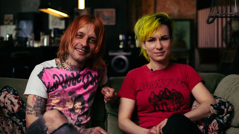 Bev und Katja von der Punk-Band Berlin Blackouts