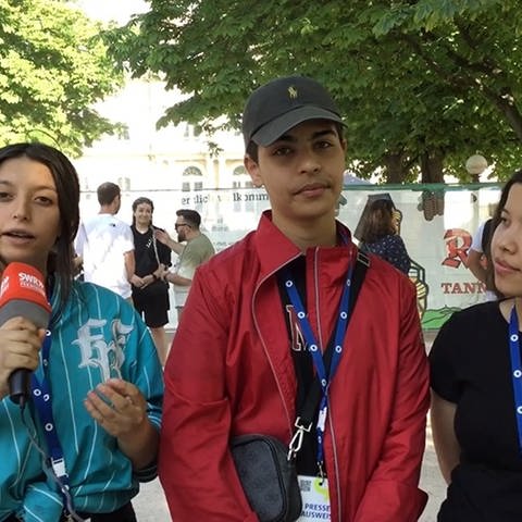 Die ARD Young Reporter unterwegs auf dem SWR Sommerfestival Stuttgart 2023 (Foto: SWR)