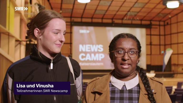 SWR Newscamp Teilnehmerinnen Lisa und Vinusha
