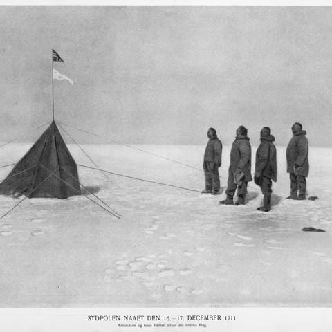 Der Norweger Roald Amundsen konnte am 14. Dezember 1911, zusammen mit vier Begleitern, als erster den Südpol erreichen und kehrte wohlbehalten nach Hause zurück (Foto: picture-alliance / Reportdienste, picture alliance / Mary Evans Picture Library)