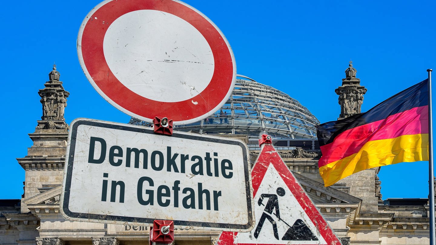 Schild vor der Reichstagskuppel 