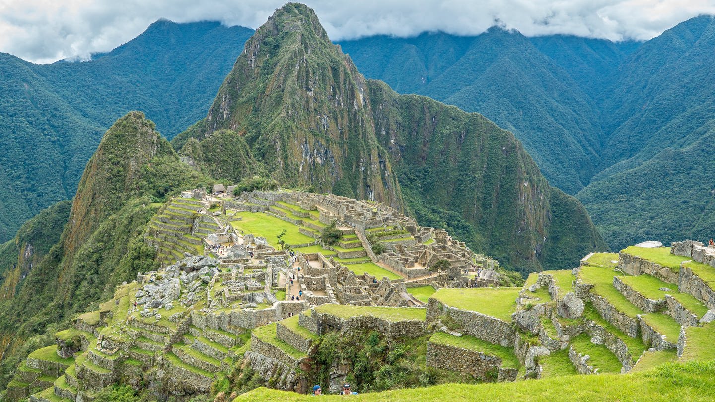 Ruinenstadt Machu Picchu in Peru. Die Inka erbauten die Stadt im 15. Jahrhundert in 2.430 m Höhe. (Foto: IMAGO, IMAGO / Pond5)
