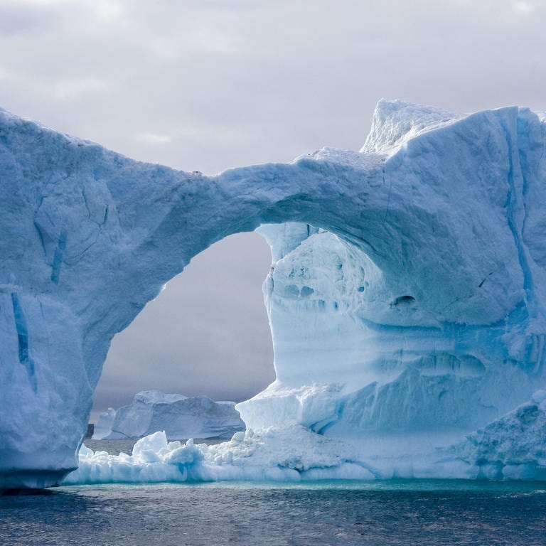 Eistor in der Diskobucht  Grönland (Foto: picture-alliance / Reportdienste, picture alliance/imageBROKER)