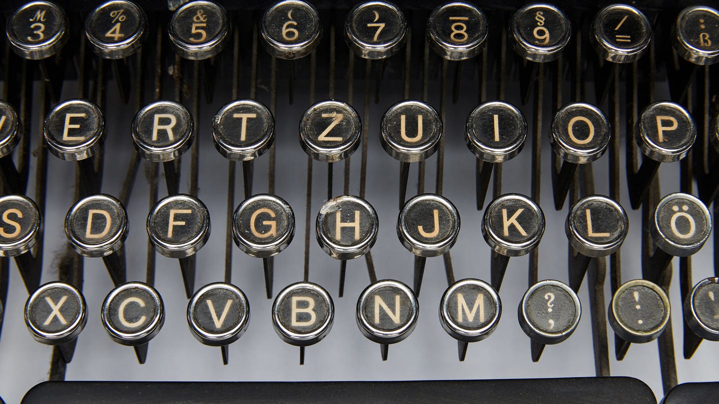 Tastatur einer alten Schreibmaschine (Foto: picture-alliance / Reportdienste, picture alliance/APA/picturedesk.com)