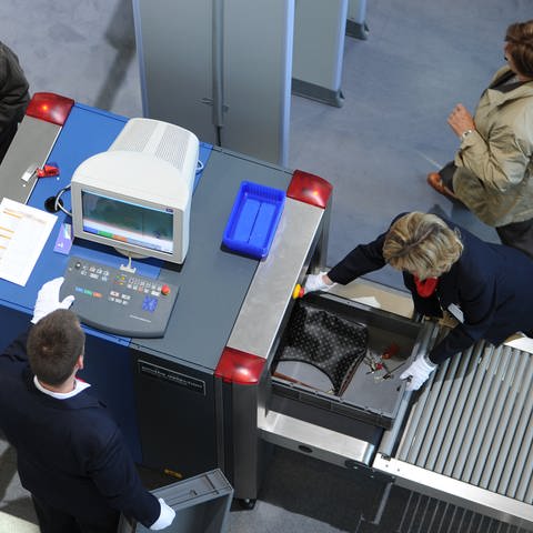 Gepäckscanner am Münchener Flughafen (Foto: picture-alliance / Reportdienste, (c) dpa)